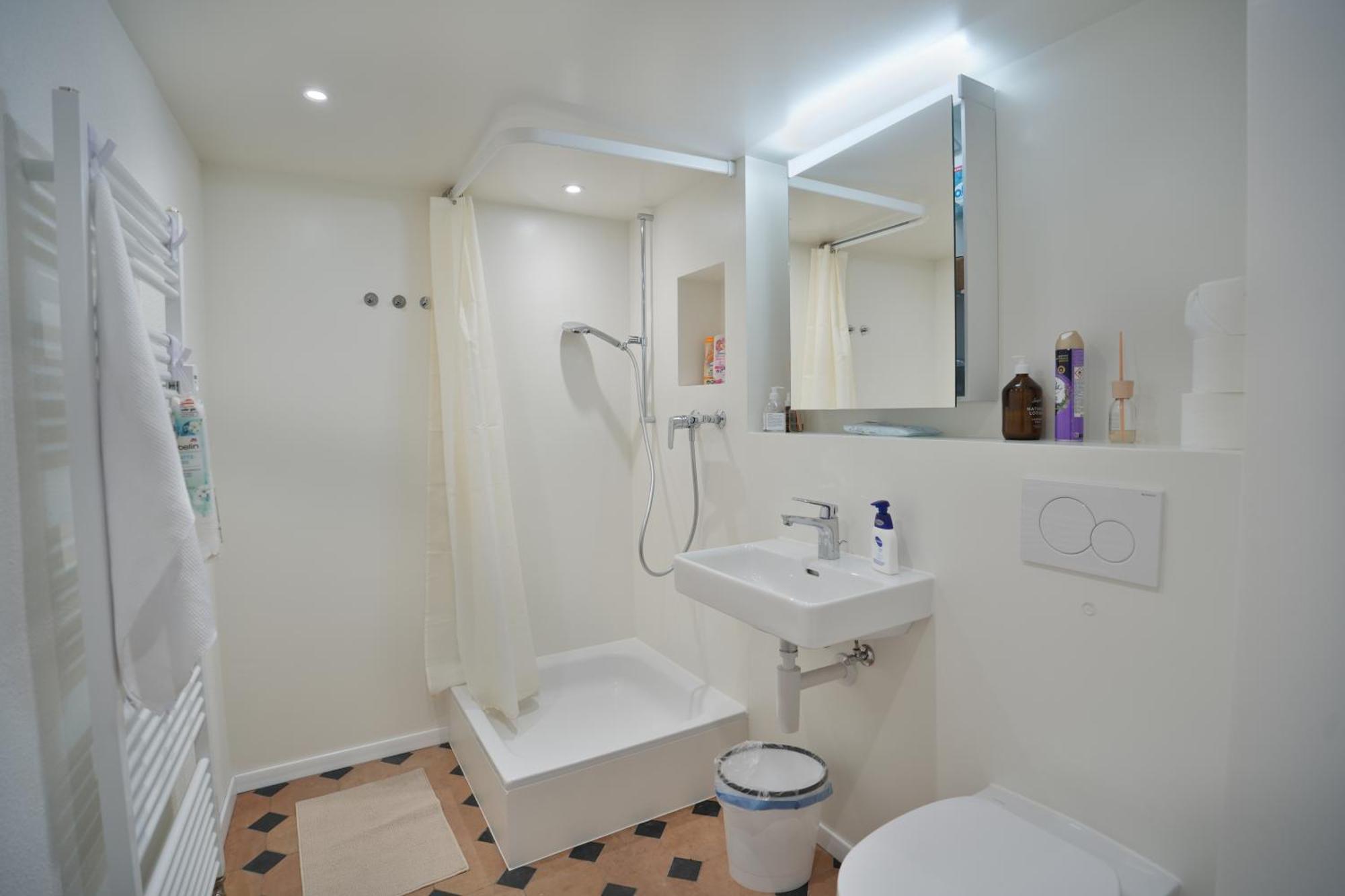 Cozy City Center, 4 Bedroom- 120Sq, 5Min Walk To Main Station Basel Exterior photo